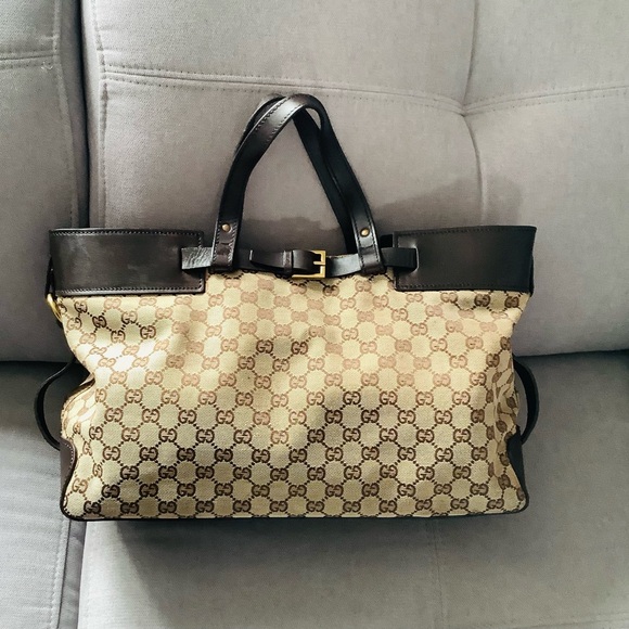 Authentic GUCCI GG logo canvas tote 🔥🔥 - Picture 3 of 15